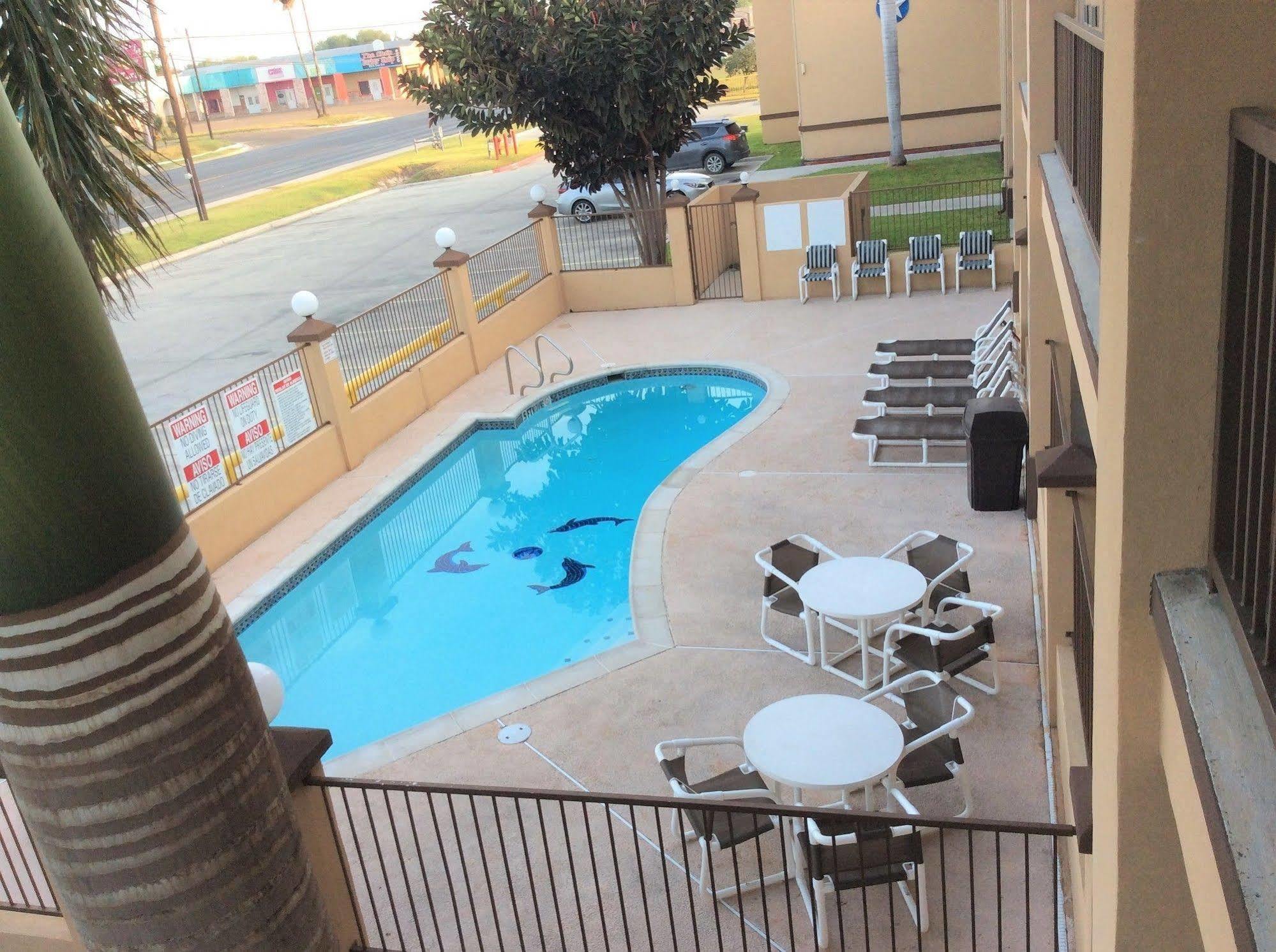 ويسلاكو Texas Inn - Welasco/Mercedes المظهر الخارجي الصورة